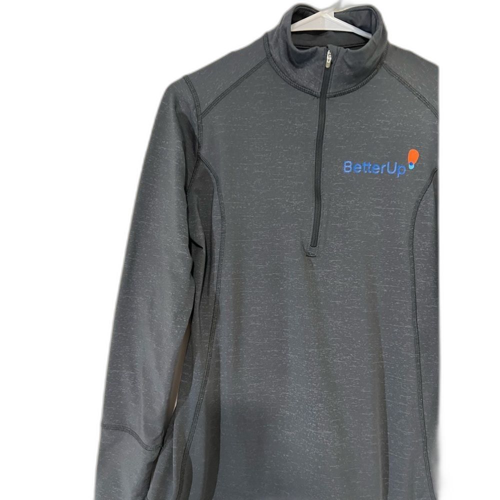 Athletic Women’s Pullover Half Zip Jacket, Small